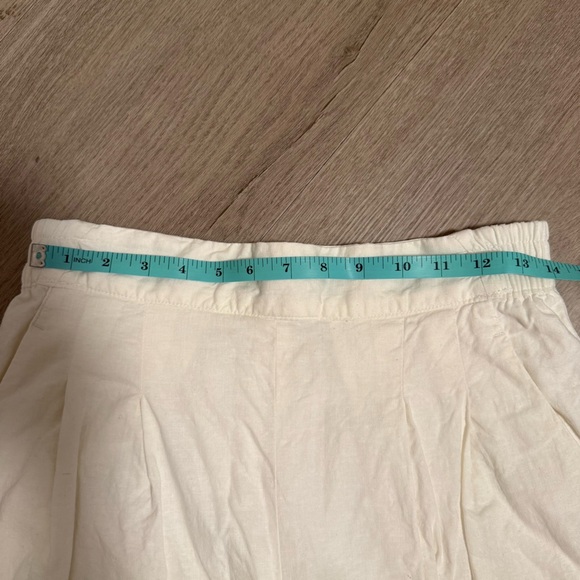 Dynamite Heidi Wide Leg Linen Pull-On
Pants, Bright White - Picture 5 of 9